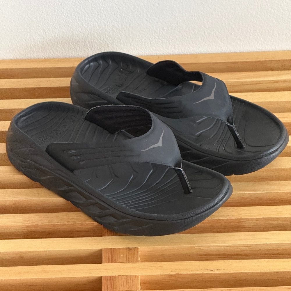 Hoka Ora Recovery Flip Flop